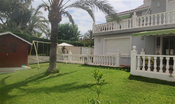 For sale: 4 bedroom house / villa in Benidorm, Costa Blanca